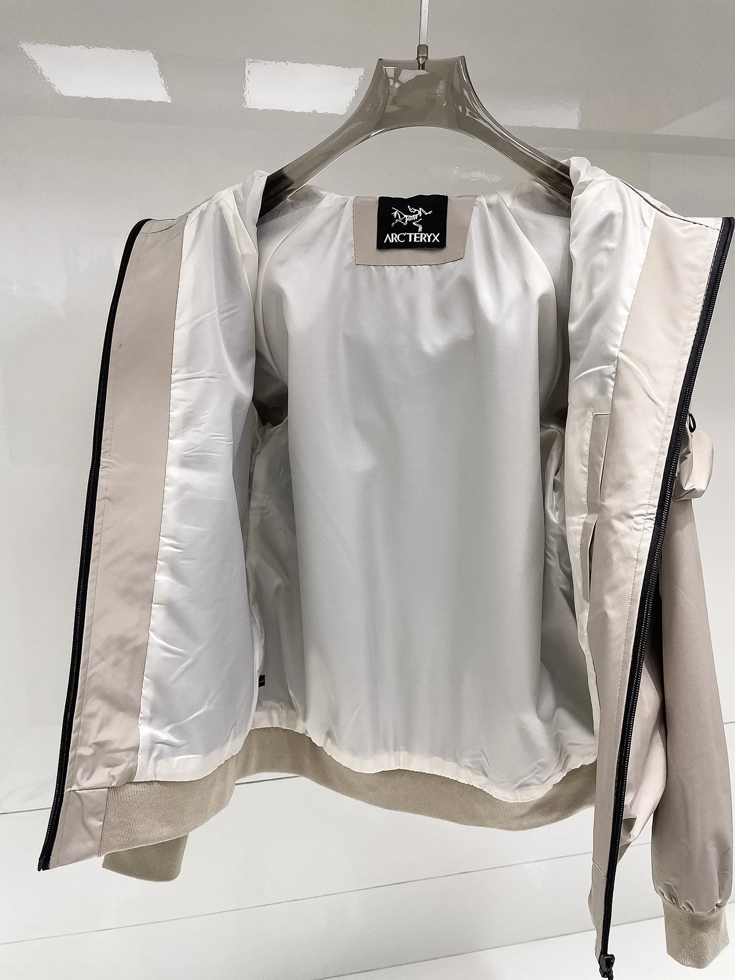 Same Style， ， 2026 New Arrival ， Original Premium Breathable ， ， ， Quality。 ， Sizes：M～3XL，